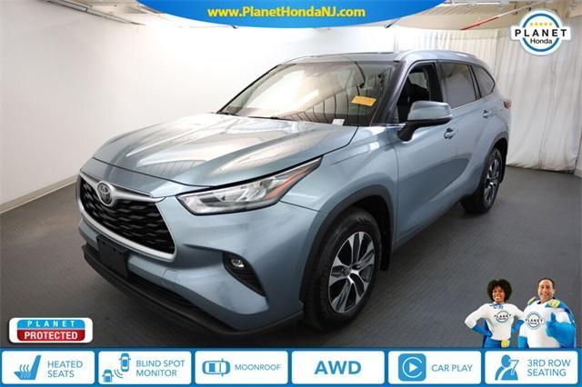 used 2020 Toyota Highlander car, priced at $31,541