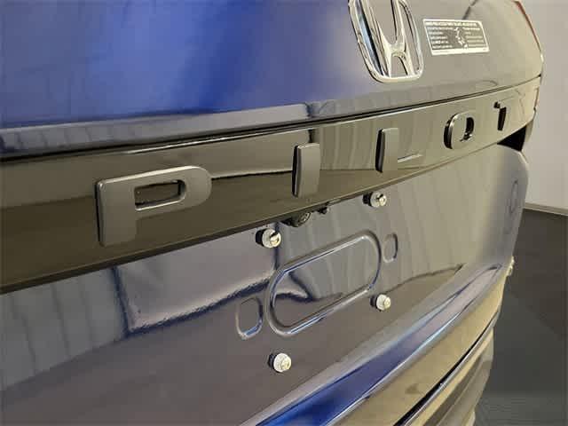 new 2025 Honda Pilot car, priced at $54,530