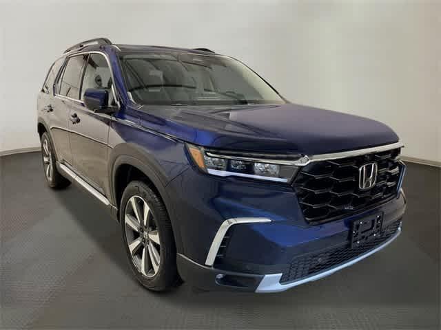 new 2025 Honda Pilot car, priced at $54,530