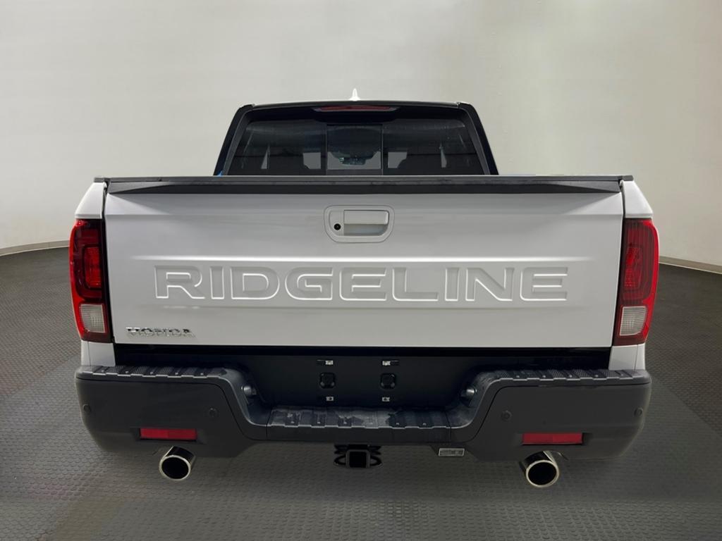 new 2025 Honda Ridgeline car, priced at $48,655