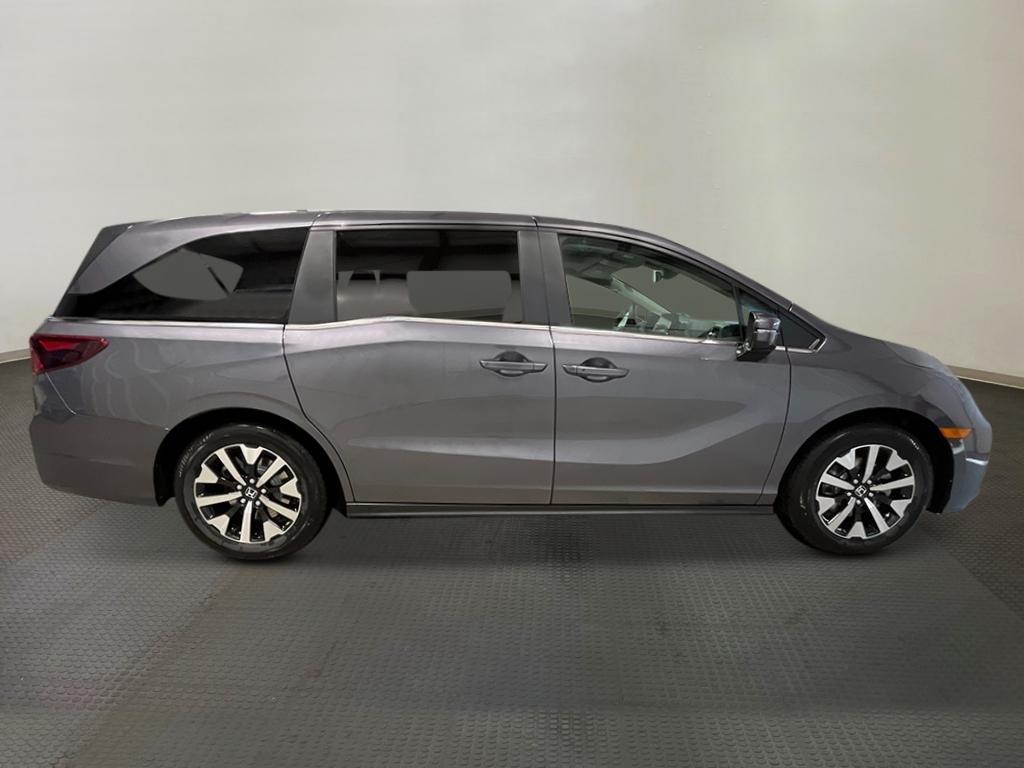 new 2025 Honda Odyssey car, priced at $44,125