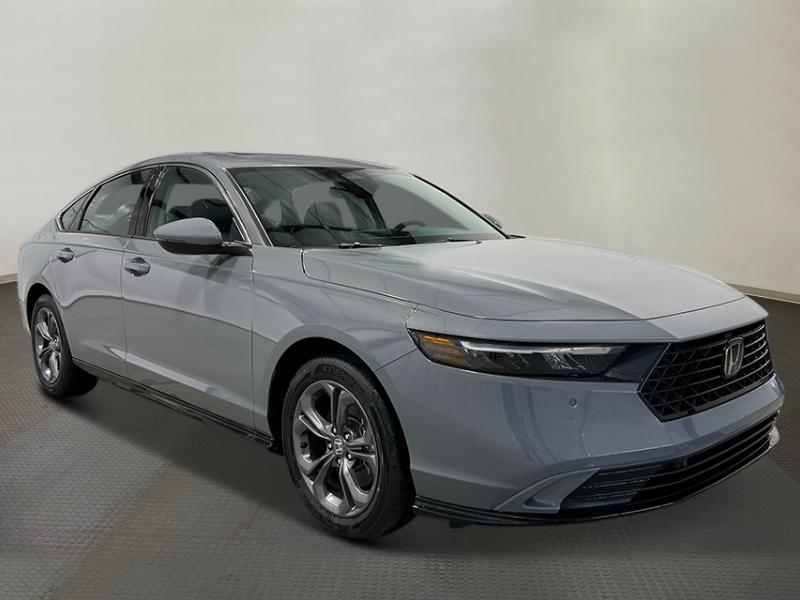new 2025 Honda Accord car, priced at $36,545