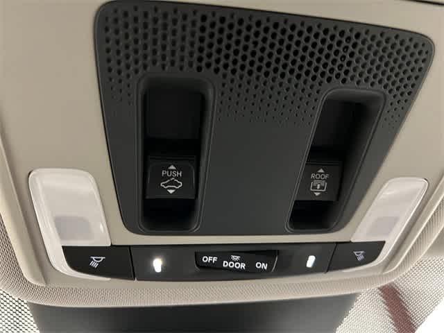 new 2025 Honda Pilot car, priced at $51,550