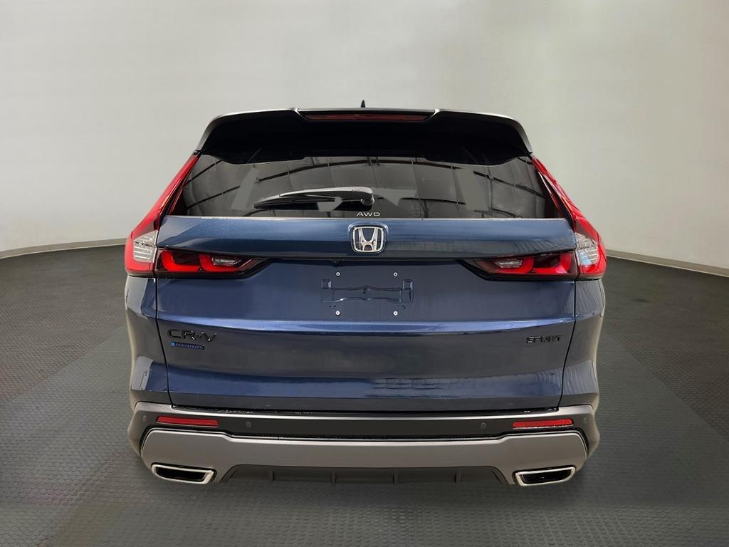 new 2026 Honda CR-V Hybrid car, priced at $41,675