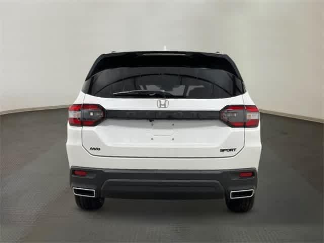 new 2025 Honda Pilot car, priced at $44,205