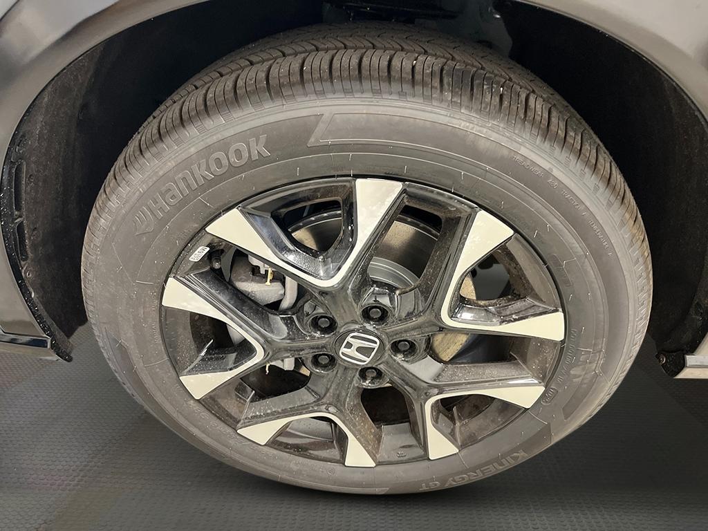 new 2026 Honda HR-V car, priced at $33,455