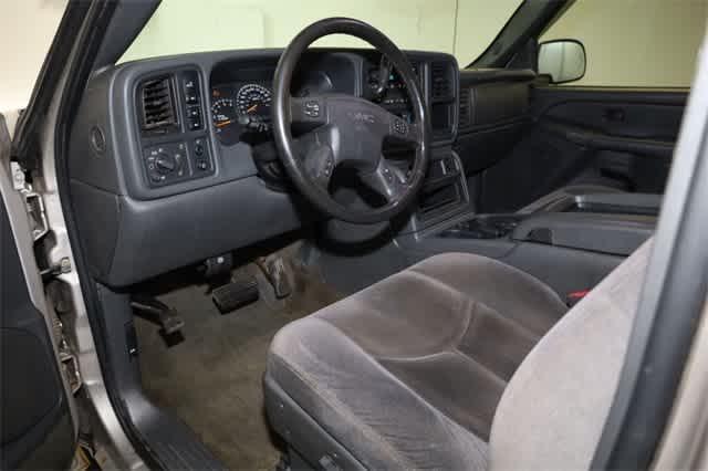 used 2004 GMC Sierra 2500 car, priced at $8,999