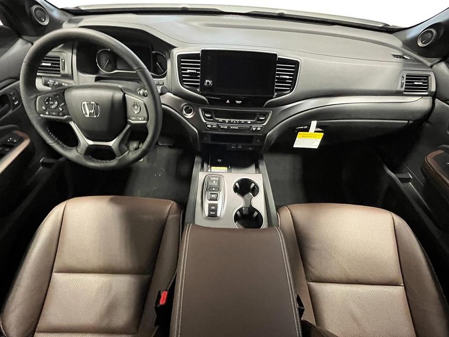 new 2025 Honda Passport car, priced at $44,250