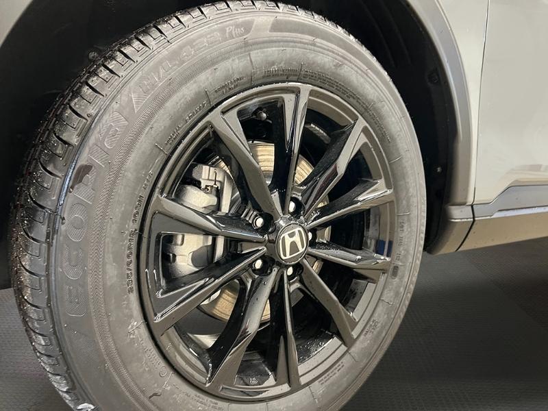 new 2025 Honda CR-V car, priced at $38,000