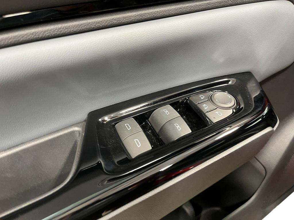 new 2025 Honda Prologue car, priced at $59,805