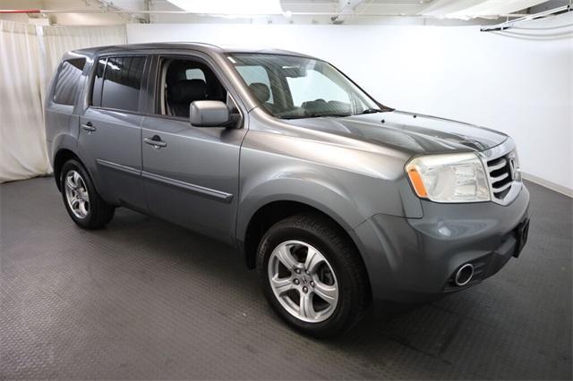 used 2013 Honda Pilot car, priced at $11,495