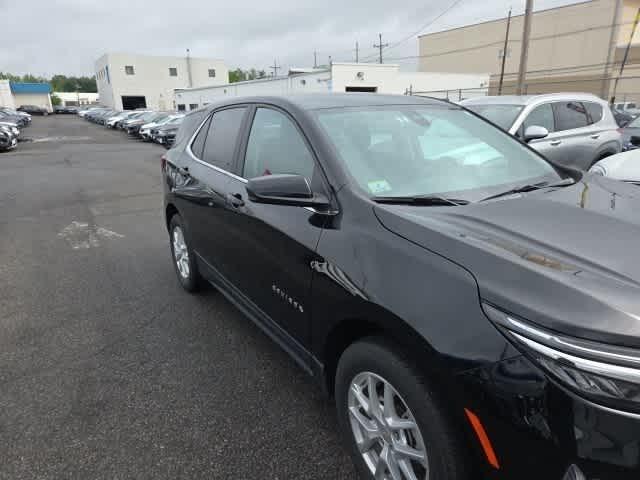 used 2024 Chevrolet Equinox car, priced at $23,114