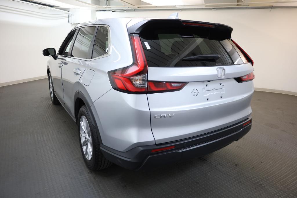 used 2025 Honda CR-V car, priced at $31,559