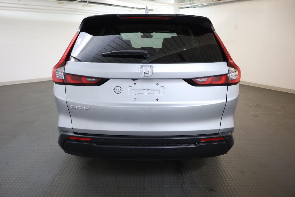 used 2025 Honda CR-V car, priced at $31,559