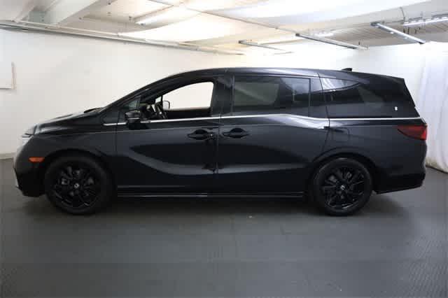used 2023 Honda Odyssey car, priced at $35,999