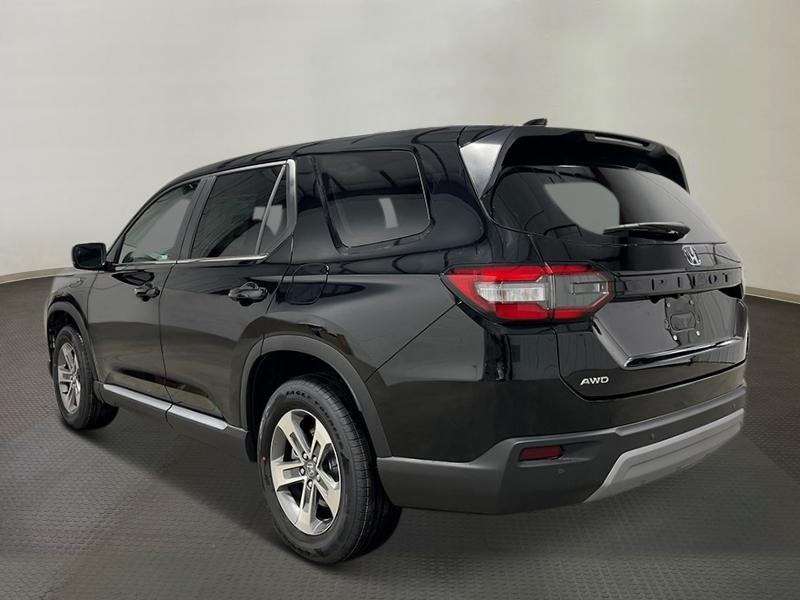 new 2025 Honda Pilot car, priced at $47,050