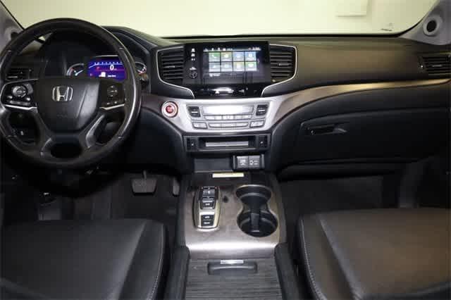 used 2022 Honda Pilot car, priced at $27,839