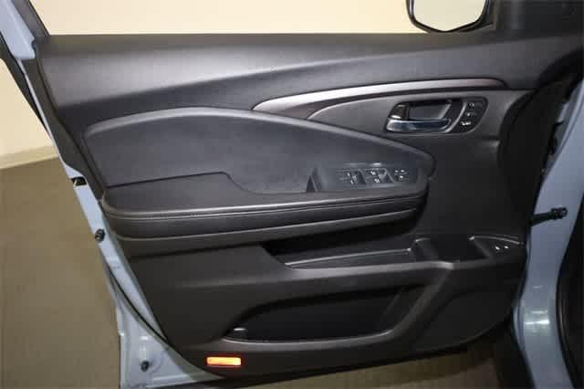 used 2022 Honda Pilot car, priced at $27,839