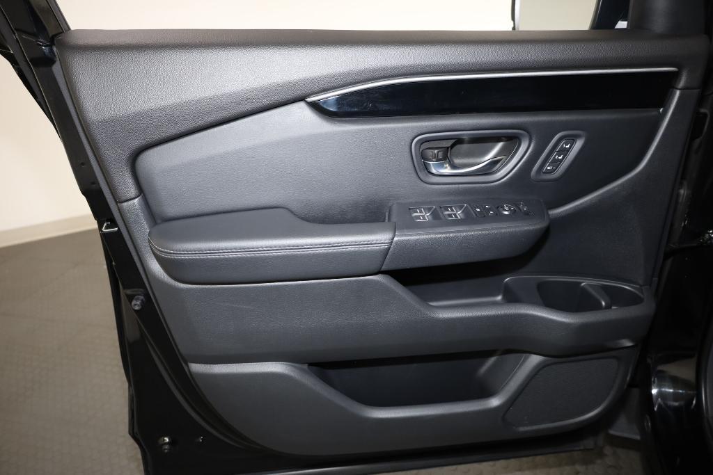 used 2024 Honda Pilot car, priced at $39,460