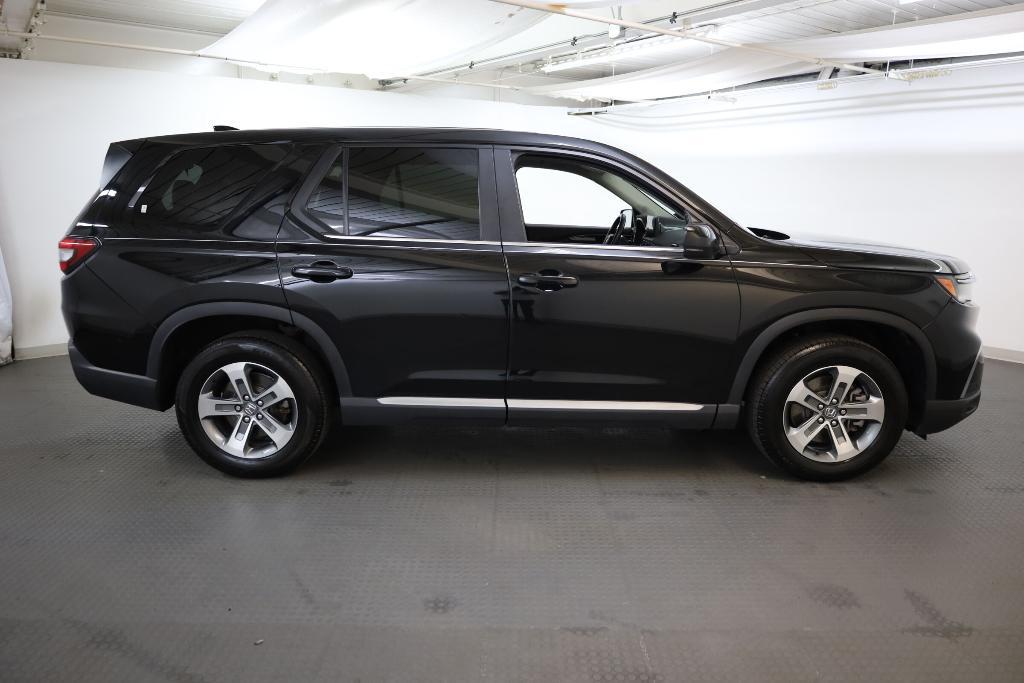 used 2024 Honda Pilot car, priced at $39,460
