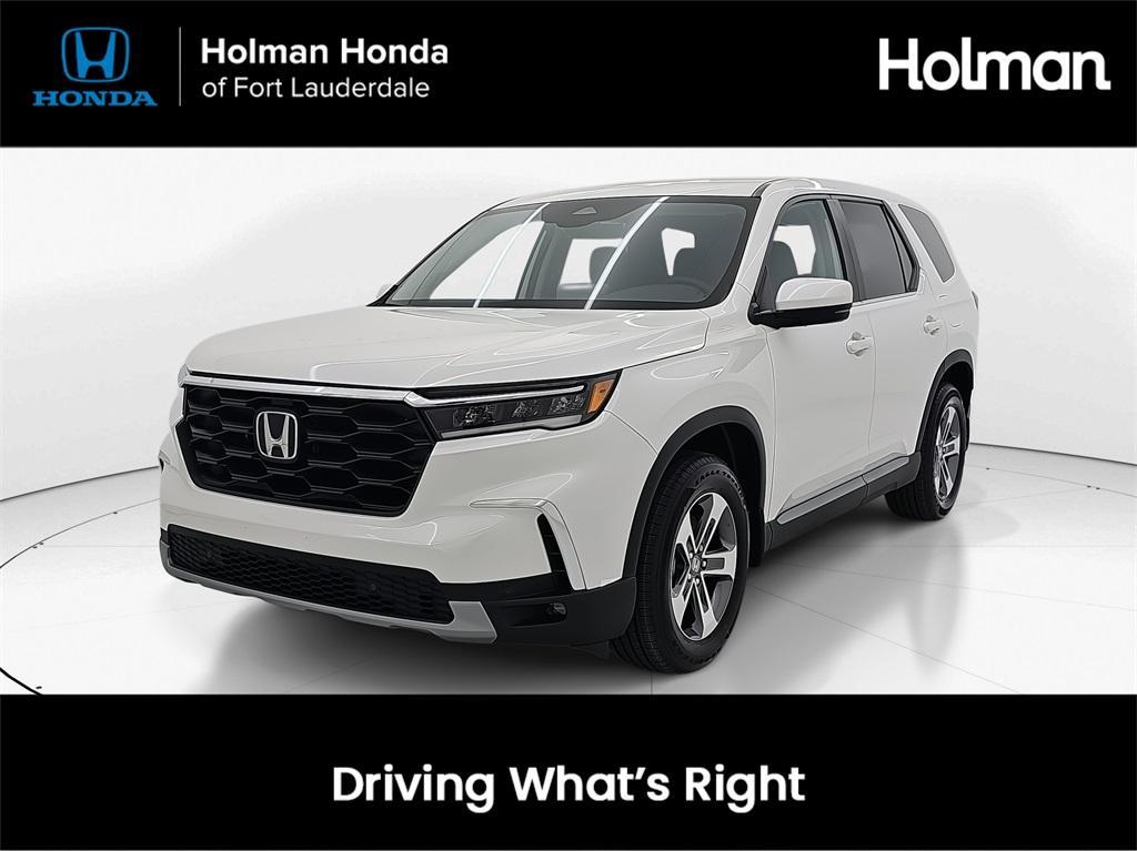 new 2025 Honda Pilot car, priced at $47,505