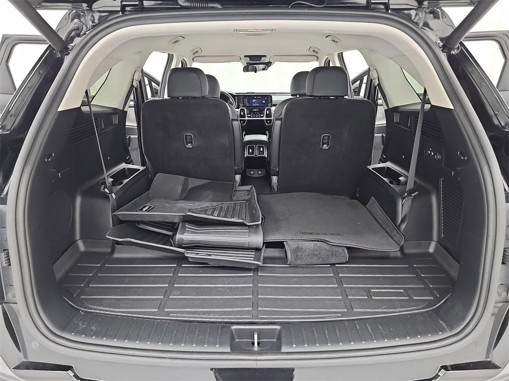 used 2022 Kia Sorento Hybrid car, priced at $24,999