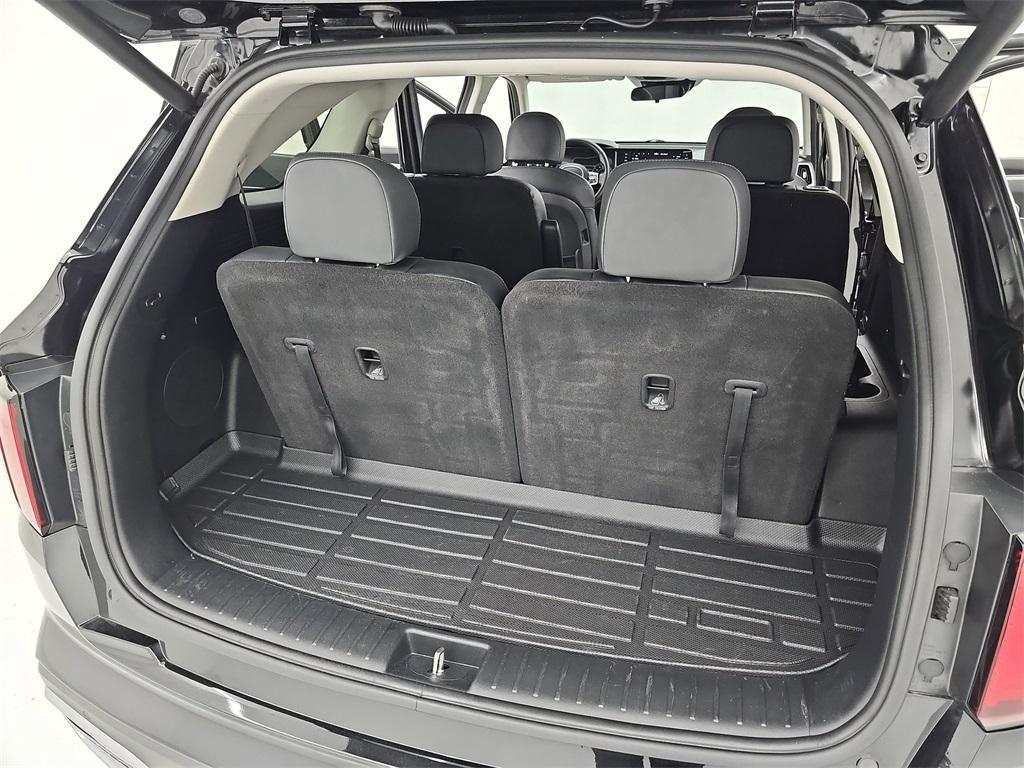 used 2022 Kia Sorento Hybrid car, priced at $24,999