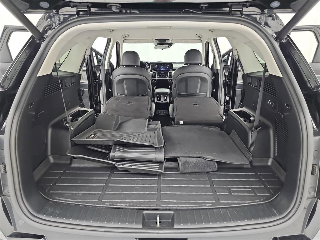 used 2022 Kia Sorento Hybrid car, priced at $24,999