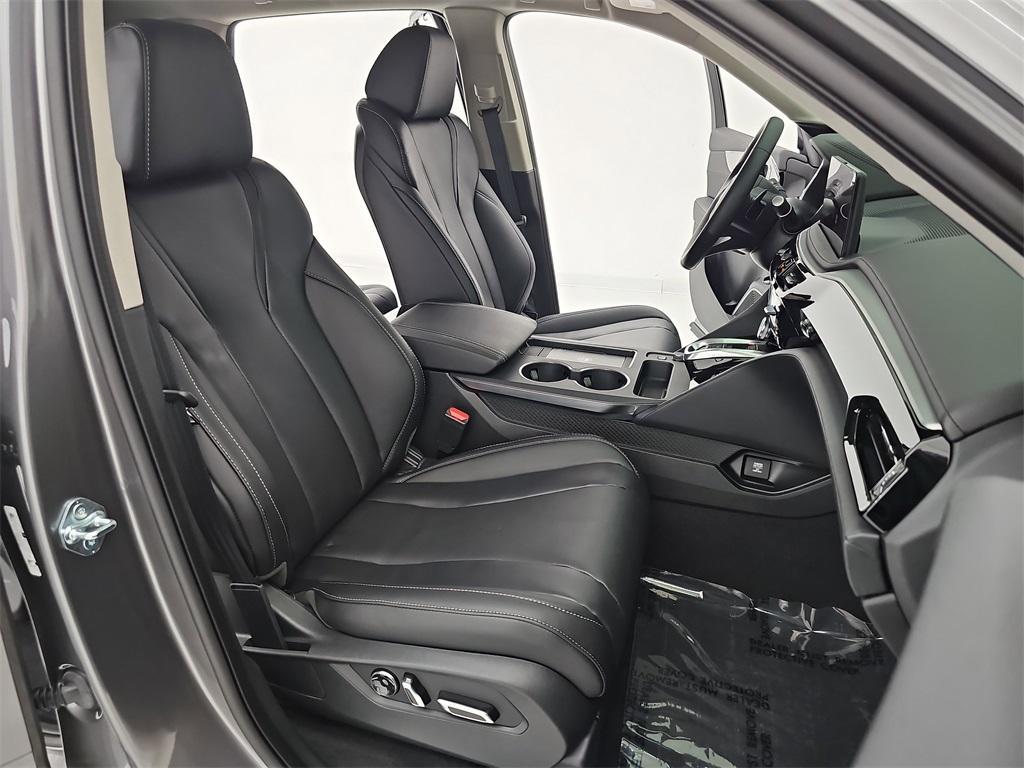 used 2025 Acura MDX car, priced at $51,199