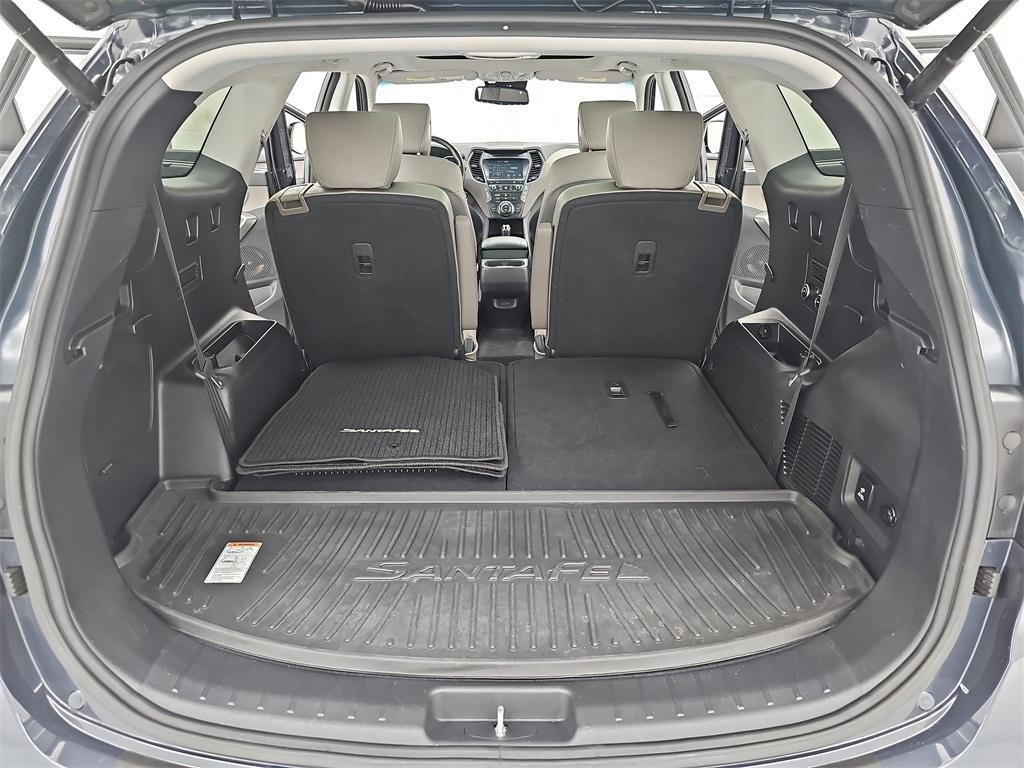 used 2018 Hyundai Santa Fe car, priced at $19,998