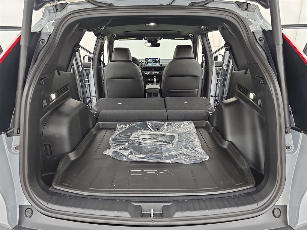new 2025 Honda CR-V Hybrid car, priced at $39,500