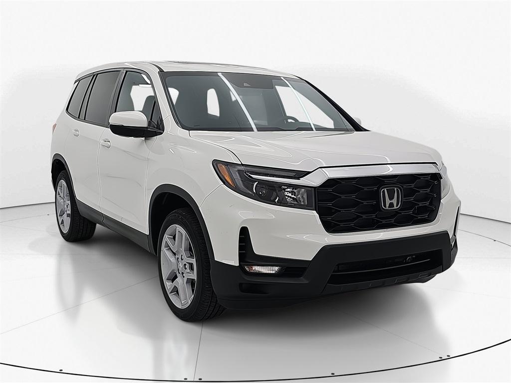 new 2025 Honda Passport car, priced at $44,250