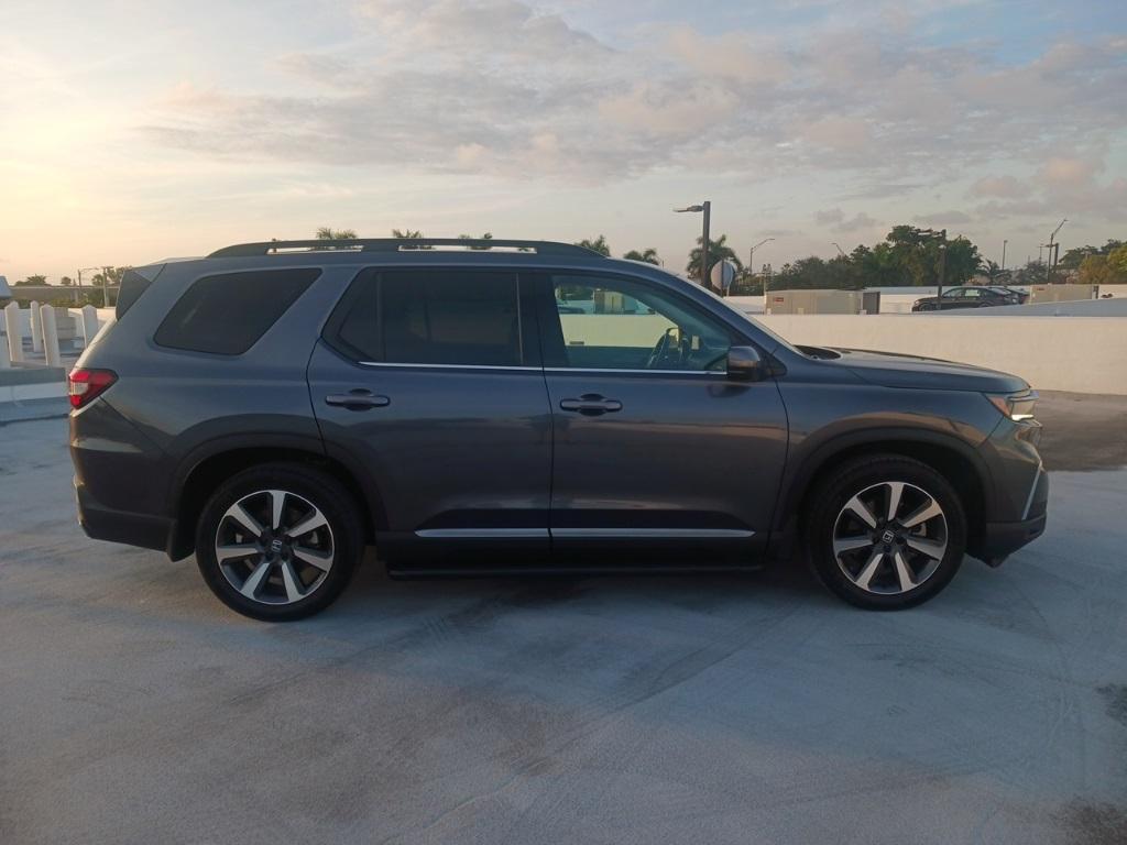 used 2023 Honda Pilot car, priced at $38,993