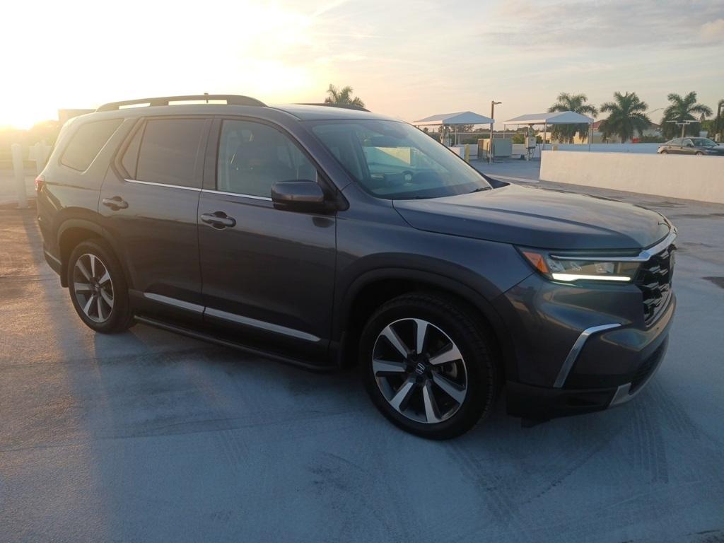 used 2023 Honda Pilot car, priced at $38,993