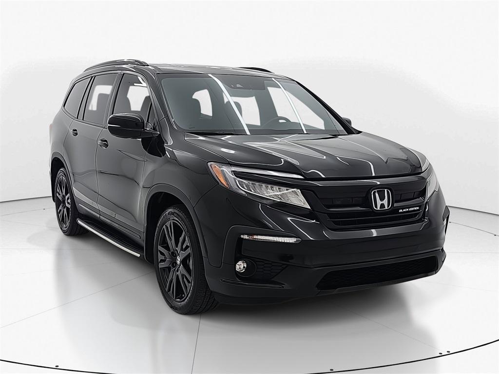 used 2022 Honda Pilot car, priced at $28,300