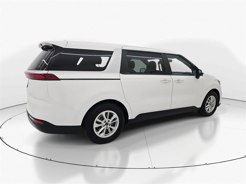 used 2024 Kia Carnival car, priced at $29,600