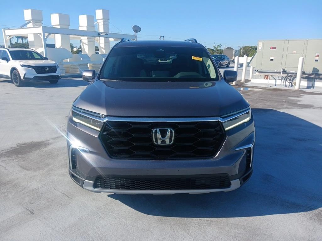 used 2023 Honda Pilot car, priced at $40,883