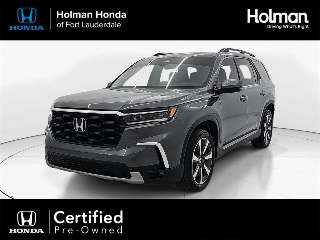 used 2023 Honda Pilot car, priced at $39,990