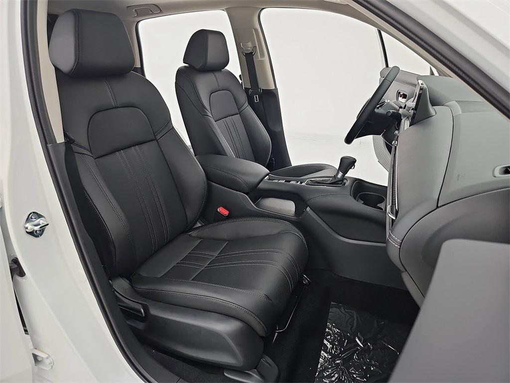 new 2025 Honda HR-V car, priced at $31,350