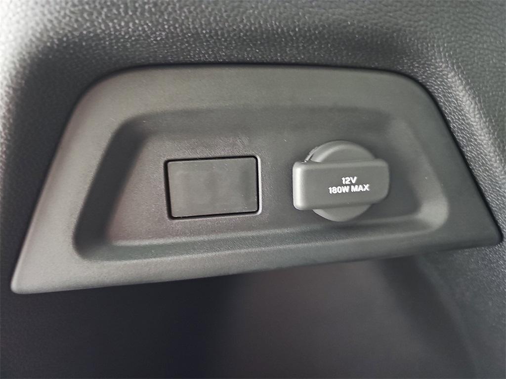 new 2025 Honda Pilot car, priced at $46,135