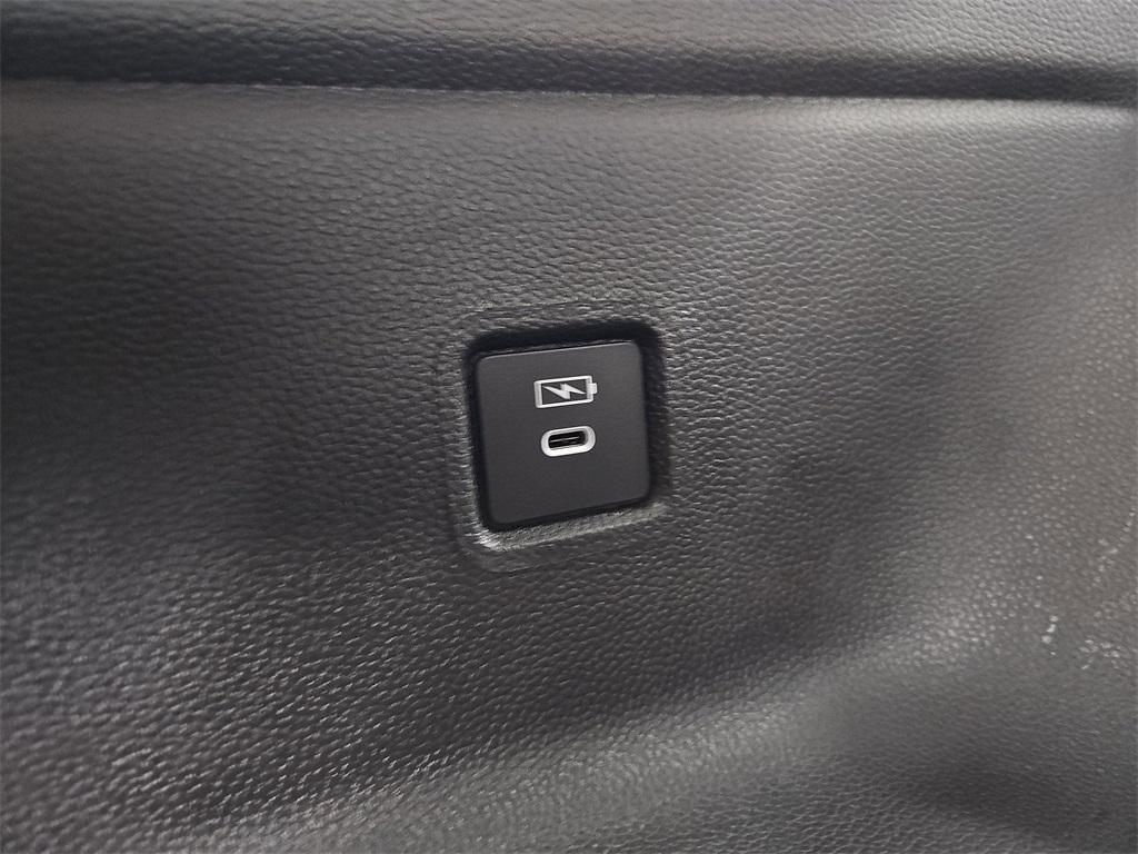 new 2025 Honda Pilot car, priced at $46,135