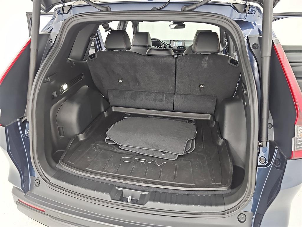 used 2024 Honda CR-V Hybrid car, priced at $32,998