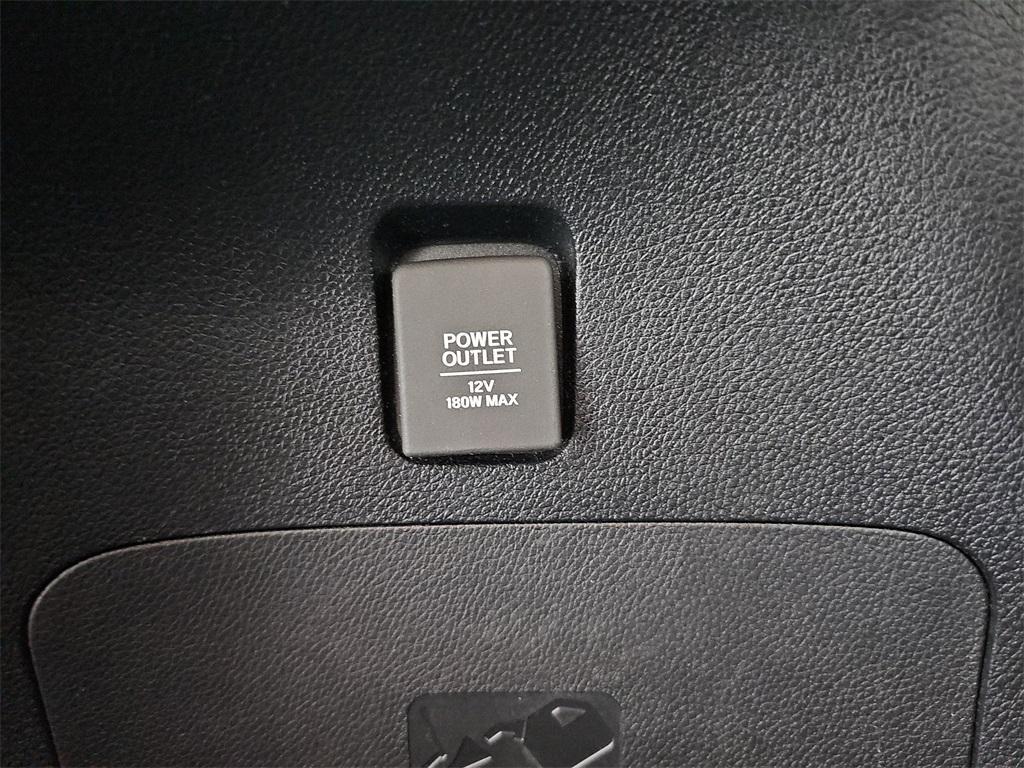 used 2022 Honda Pilot car, priced at $27,600