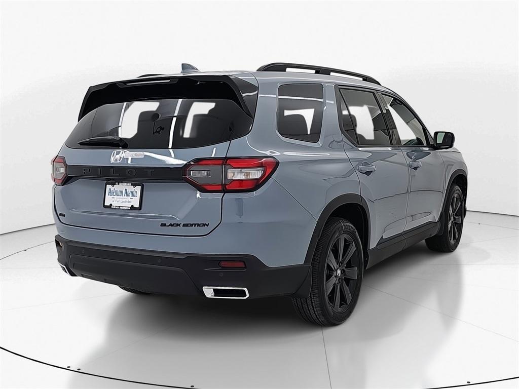 new 2025 Honda Pilot car, priced at $56,485
