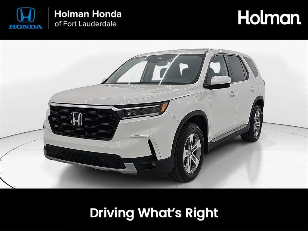 new 2025 Honda Pilot car, priced at $47,450