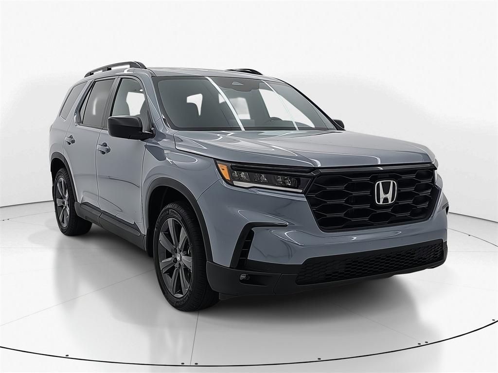 new 2025 Honda Pilot car, priced at $42,050