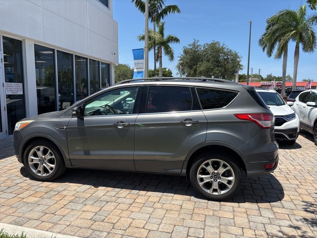 used 2013 Ford Escape car, priced at $7,999