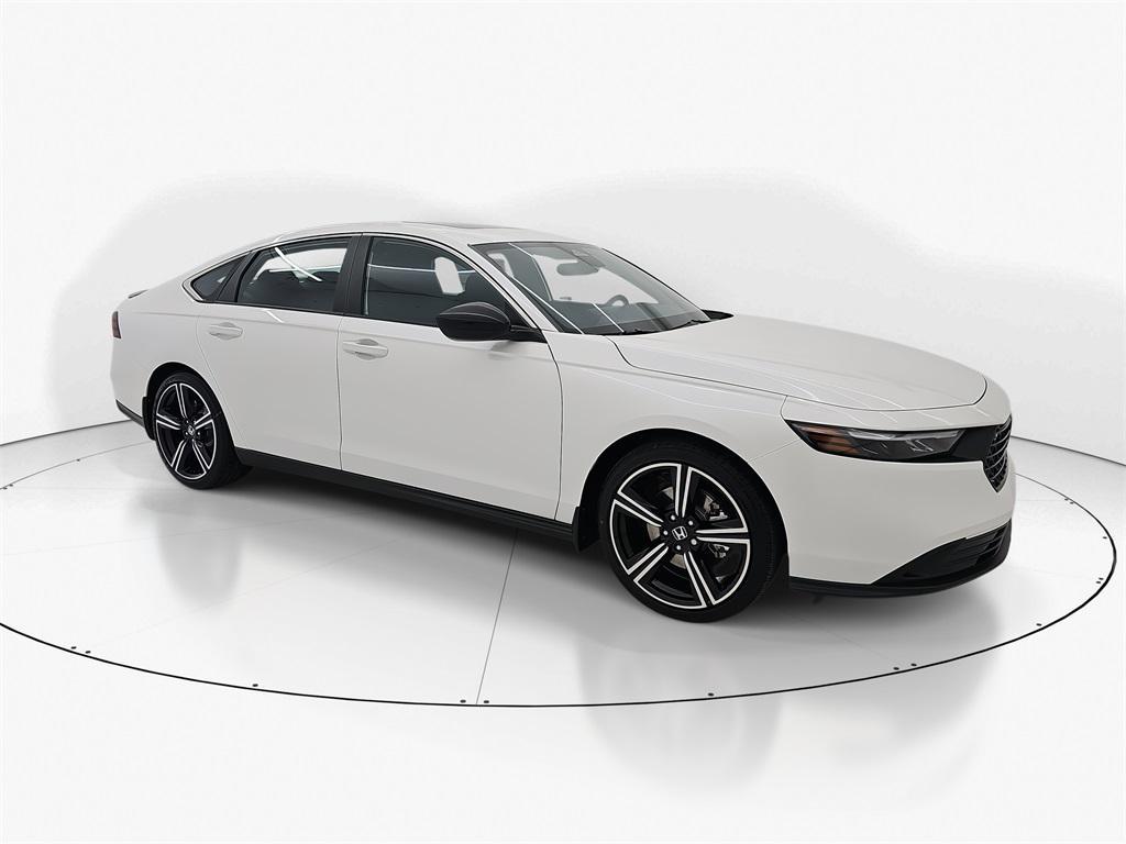 new 2025 Honda Accord Hybrid car, priced at $35,260
