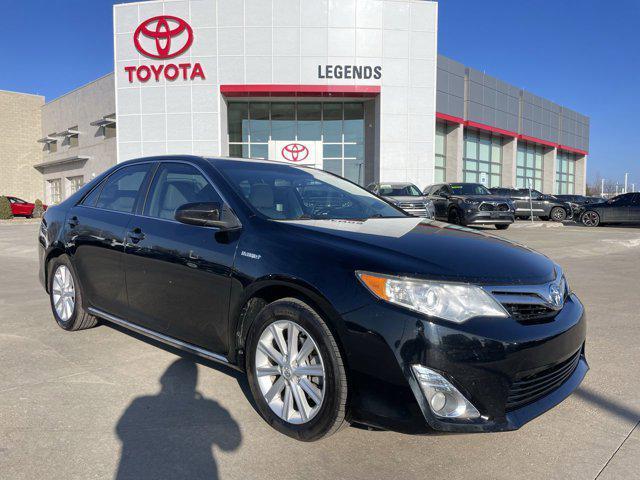 used 2014 Toyota Camry Hybrid car, priced at $13,000