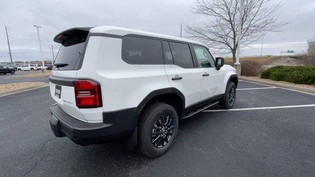 new 2025 Toyota Land Cruiser car